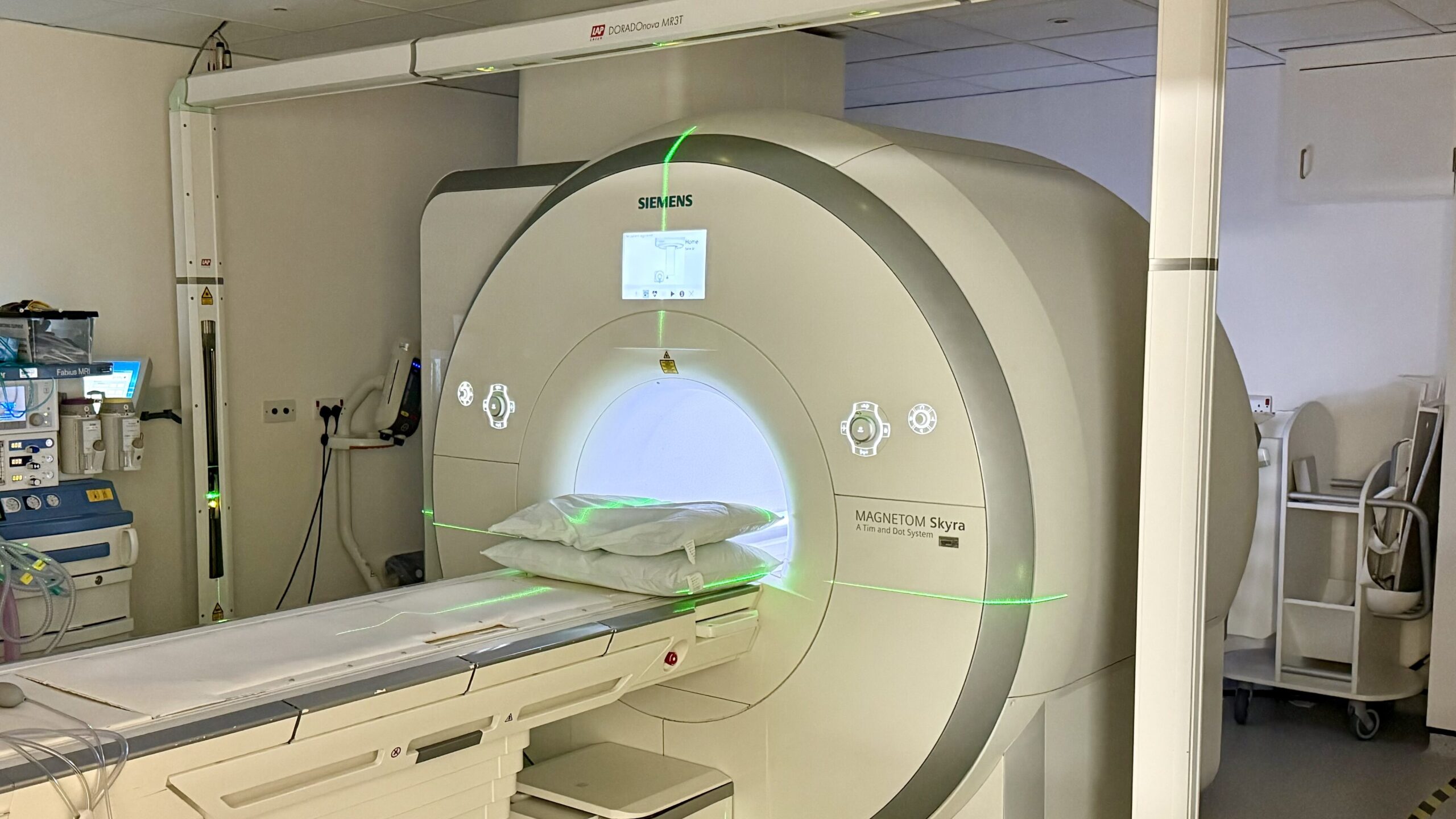 Radiotherapy MRI scanner